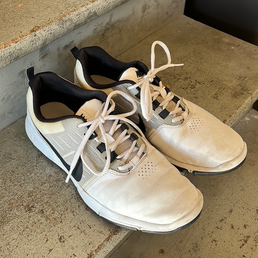 Nike Spikeless Golf Shoes